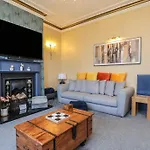 בית נופש Kingfisher House *